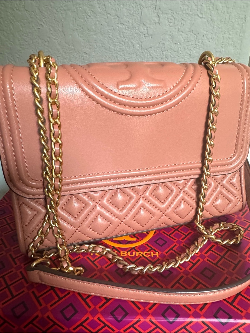 Tory Burch Fleming Quilted Leather Bag, Dusty Pink Gold Chain, perfect condition